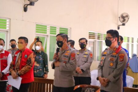 Tinjau Vaksinasi di Jatimulyo, Kapolda Lampung Ajak Masyarkat Untuk Datang dan Vaksinasi