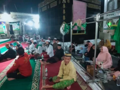 Cagub Banten Ratu Ageng Rekawati Istighosah dimalam Nisfu Sya’ban bersama ribuan jamaah Majelis Dzikir Al-Faruq