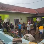 KNPI bersama RPL Bantu Korban Terdampak Banjir di Rajabasa