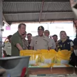 Gubernur Arinal Tinjau Operasi Pasar Beras di Pasar Panjang Bandar Lampung