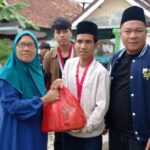 Berkah Ramadan: KNPI Lampung dan GMNI Bagikan Sembako di Bandar Lampung