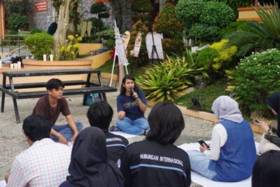 Diskusi Senja, Pojok FISIP: Gerakan Anak Muda Konservasi Air dan Sanitasi Aman