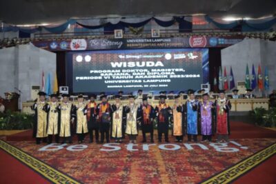 Unila Luluskan 2 Mahasiswa Asing Berprestasi Asal Yaman