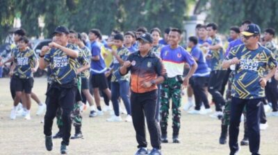 Bersama Pj. Gubernur Lampung, Danrem 043/Gatam Senam Bersama Atlet dan Pelatih Kontingen Lampung untuk PON Aceh-Sumatera Utara