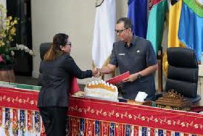 Sekdaprov Sampaikan Jawaban atas Pemandangan Umum Fraksi-Fraksi DPRD terhadap Raperda Perubahan APBD Lampung 2024