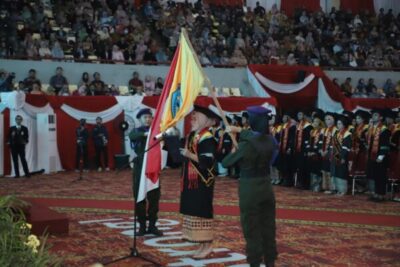 Cerita Inspiratif Nabila, Mahasiswa Terbaik 1 Wisuda Periode VII 2024