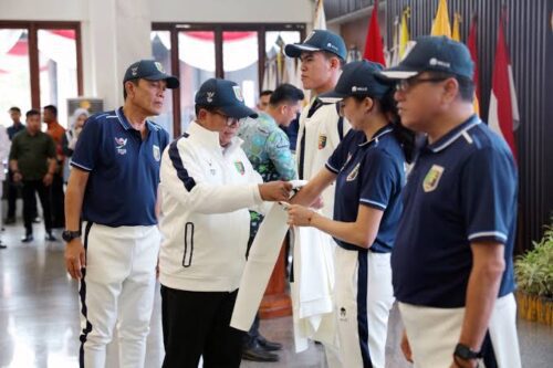 Pj. Gubernur Lampung Lepas Kontingen Lampung Mengikuti Pekan Olahraga Nasional XXI di Aceh dan Sumatera Utara