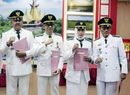 Bupati Lamsel Berikan Tugas Baru Camat Palas Sebagai Pendidik Pasca Viral Fenomena Jalan Kolam Lele