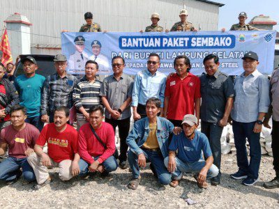 Bupati Lampung Selatan Salurkan 336 Paket Sembako untuk Karyawan PT San Xiong Steel