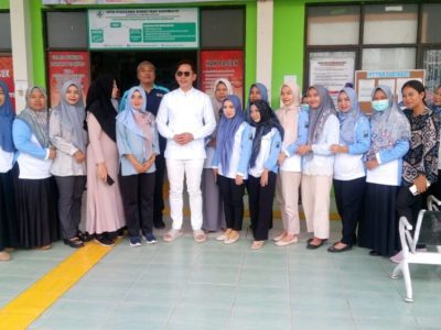 Meski hari Libur Bupati Egi Pratama Tunjukan Kepedulian Beri Hewan Qurban dan Sidak ke Puskesmas