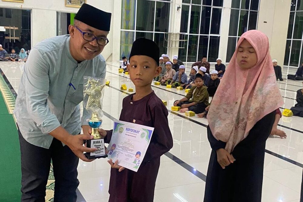 Ini Nama Pemenang FASE ke-4 tingkat Merangin 2025     · Berlangsung Seru di Ditutup Bupati Merangin