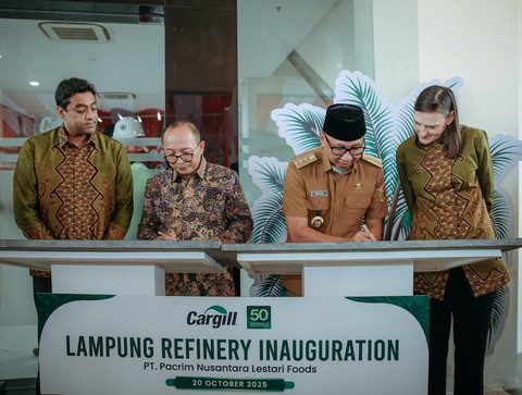 Gubernur Rahmat Mirzani Djausal Resmikan Pabrik Penyulingan Minyak Sawit Cargill di Lampung
