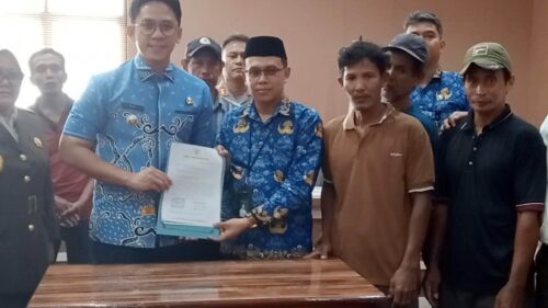 Bupati Egi Kawal Sengketa Lahan Tol: 56 Warga Dusun Buring Akhirnya Dapat Harapan Pembayaran Ganti Rugi