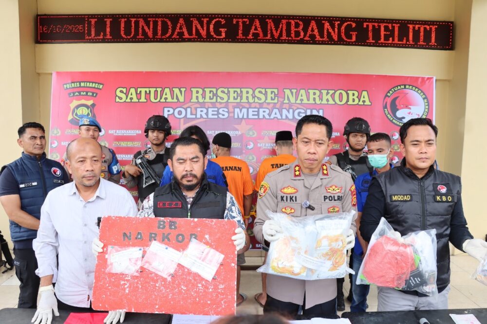 Satresnarkoba Polres Merangin Tangkap Kurir Dan Bandar Narkoba, 2 Kg Sabu Berhasil Diamankan.