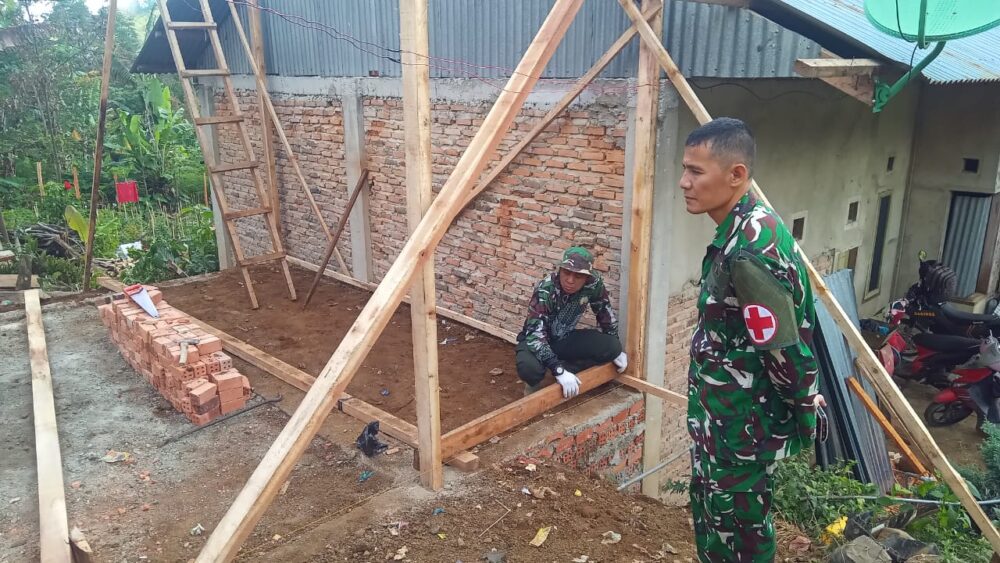 ‎Tim Kesehatan, Stanby Lokasi Satgas TMMD ke 126 untuk Berikan Layanan Kepada Masyarakat ‎