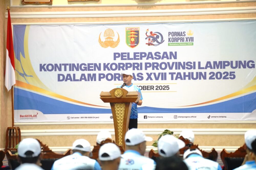 Gubernur Lampung Lepas Kontingen Korpri Provinsi Lampung Ke Pornas XVII Di Palembang