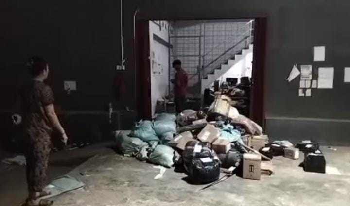 Diduga Kurir JNT Pall Merah Tidak Menanggapi Keluhan konsumen Paket COD, barang tidak di antar Mengaku Dirugikan Berkali-kali