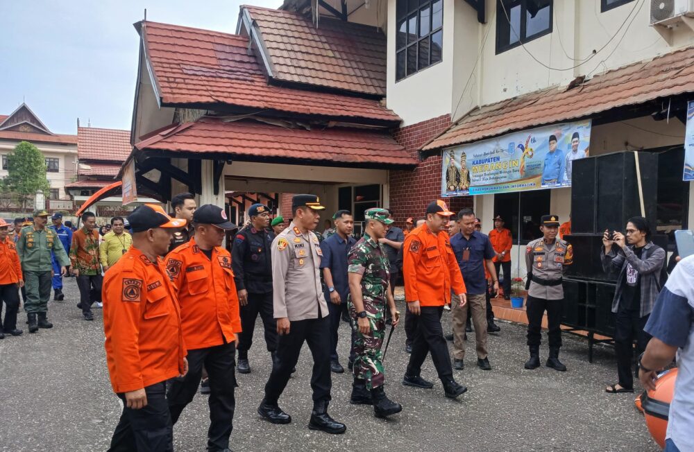 Dandim 0420/Sarko Hadiri Apel Kesiapsiagaan Menghadapi Potensi Bencana Hidrometeorologi di Kabupaten Merangin