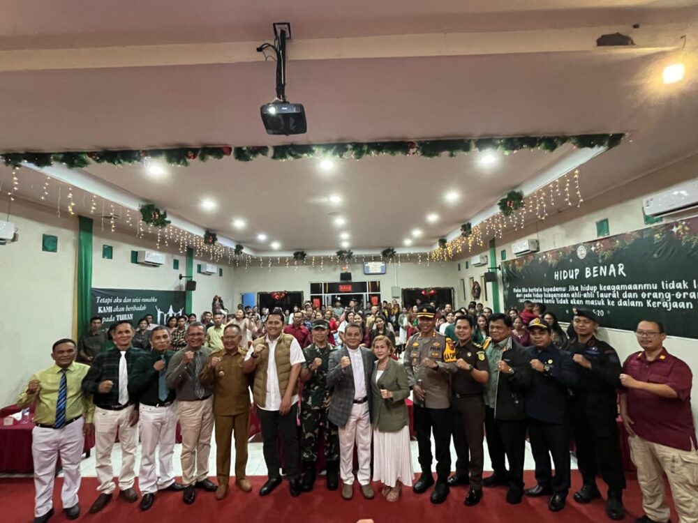 Kunjungi 4 Gereja, Bupati dan Forkopimda Merangin Pastikan Perayaan Natal Berlangsung Aman