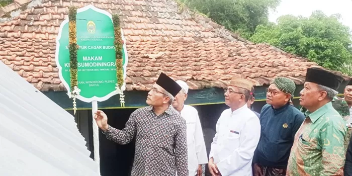 Terbitkan SK Struktur Cagar Budaya Makam KRT. Sumodiningrat Jejeran, Bupati Bantul H. Abdul Halim Muslih Berharap Kontroversi Diakhiri