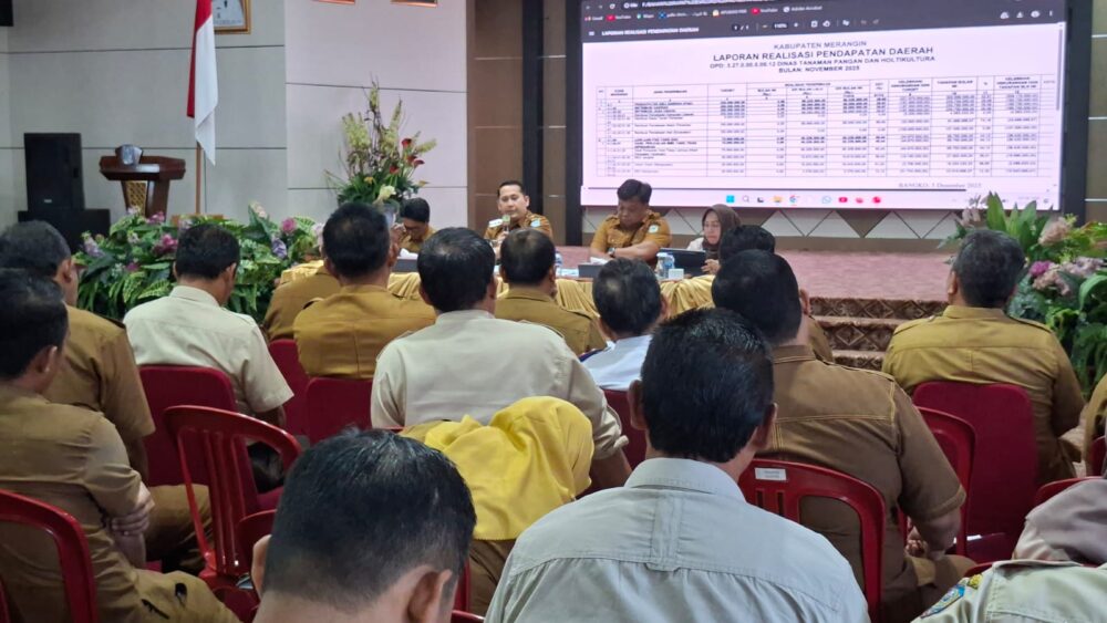 PAD Merangin 2025 Lampaui Target, Bupati M. Syukur Semprot 3 OPD ‘Rapor Merah’: Jika Tak Mampu, Mundur!