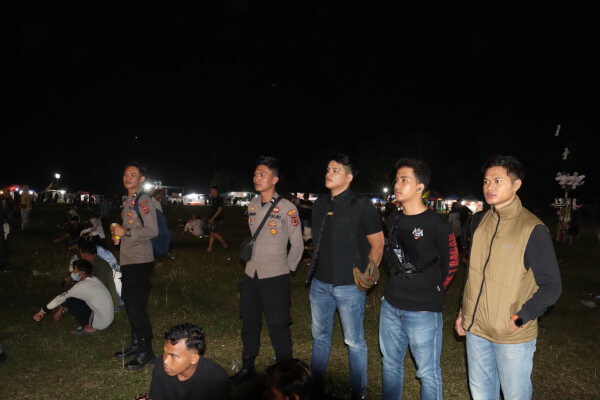 Polres Merangin Amankan Konser Niken Salindry di Meranti Fest 2025