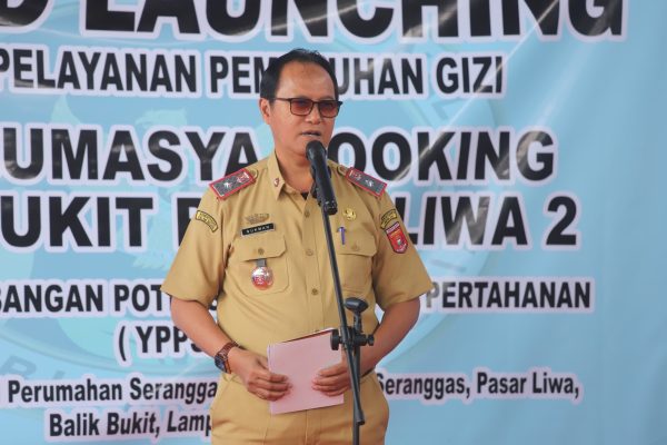 Sekda Lampung Barat Tegaskan SPPG Sajikan Makanan Layak Konsumsi: “Jangan Sampai Anak di Sekolah Menemukan Makanan Tidak Layak”