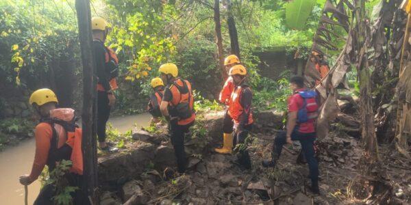 Pemkot Bandar Lampung Berduka, Eva Dwiana Datang dan Salurkan Bantuan