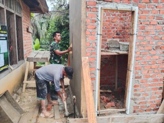 Satgas TMMD Ke-128 Kodim 0420/Sarko Renovasi MCK TPA Desa Seko Besar, Wujud Kepedulian Nyata untuk Lingkungan dan Kesehatan Warga