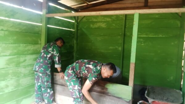 Satgas TMMD Ke-128 Kodim 0420/Sarko Percantik Dapur Rumah Pak Lukman