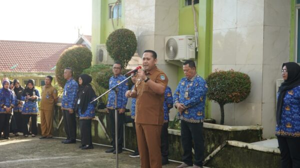 Pimpin Apel di RSUD, Bupati M. Syukur Jamin Hak dan Kesejahteraan Tenaga Medis