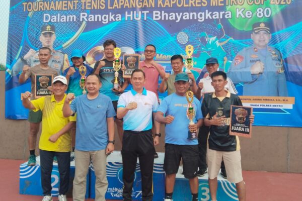 Tasman dan Tarno Menangkan Kejuaraan Ganda Putra Turnamen Tenis Lapangan Kapolres Metro Cup 2026