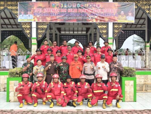 Apel Siaga Karhutla, Kasdim 0420/Sarko Wakili Dandim Hadir Dalam Kegiatan Apel, Perkuat Sinergi Antisipasi Kebakaran Hutan dan Lahan di Sarolangun