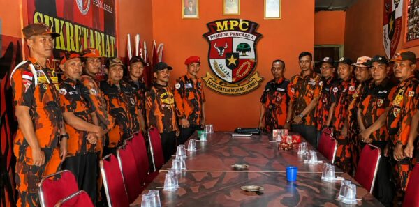 PEMUDA PANCASILA MUARO JAMBI KECAM AKSI 3 SEPTEMBER, RATUSAN ANGGOTA SIAP TURUN: “SATU DICUBIT, SEMUA MERASA SAKIT”