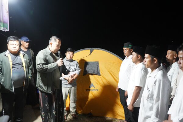 Haru dan Bangga, Bupati M. Syukur Lantik “Polisi Hutan” Desa Durian Rambun dan Guyur Bantuan Rp 27 Juta