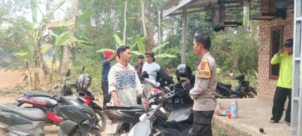 CEGAH KEBAKARAN DI MUSIM KEMARAU, BKTM TAMAN RAJO SAMBANGI WARGA TALANG PARIT