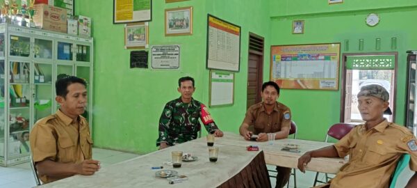 Pererat Silaturahmi, Babinsa Bersama Perangkat Desa Bangun Komunikasi dan Kebersamaan