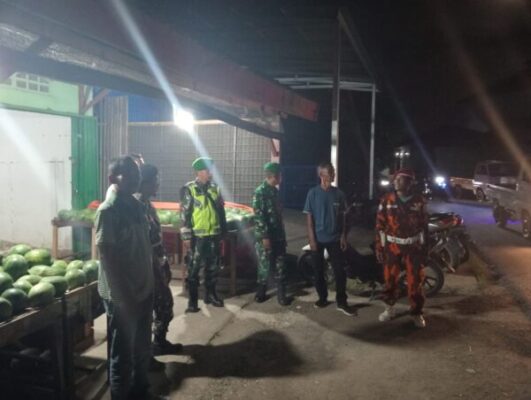 Patroli Malam dan Komsos Koramil 420-08/Tabir, TNI Bersama Masyarakat Jaga Keamanan Wilayah