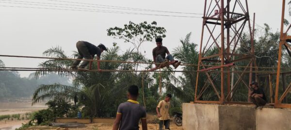 Pembangunan Jembatan Gantung di Desa Pulau Aro, Sarolangun, Terus Berjalan, Dukung Akses dan Konektivitas Masyarakat